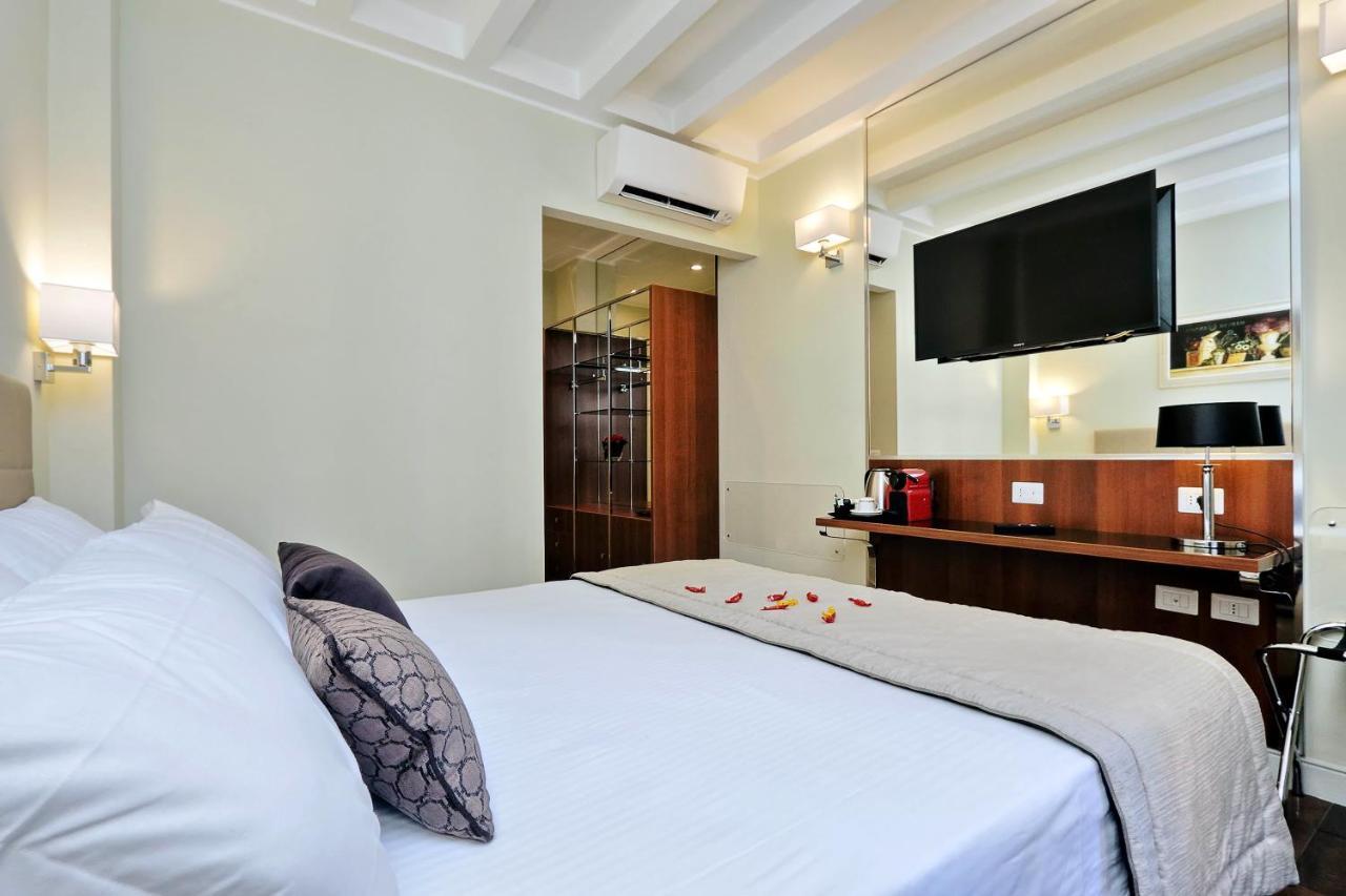 Piazza Venezia Grand Bed & Breakfast