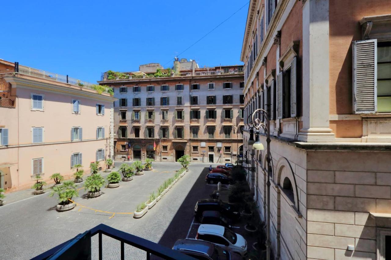 Piazza Venezia Grand Bed & Breakfast 2*