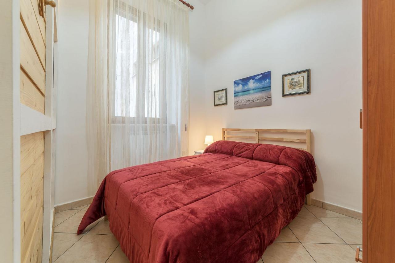 Apartment Vittorio Emmanuele & Colosseo Rome