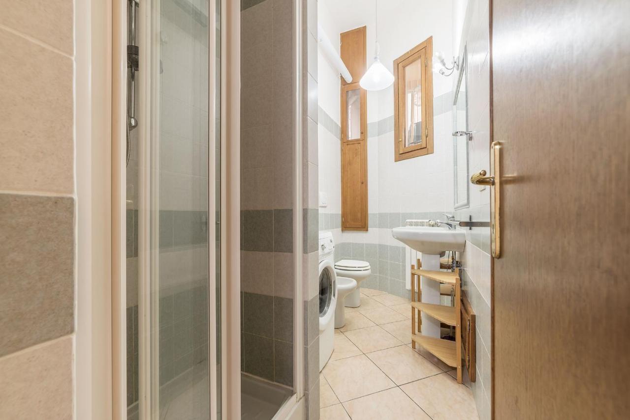 Vittorio Emmanuele & Colosseo Apartment
