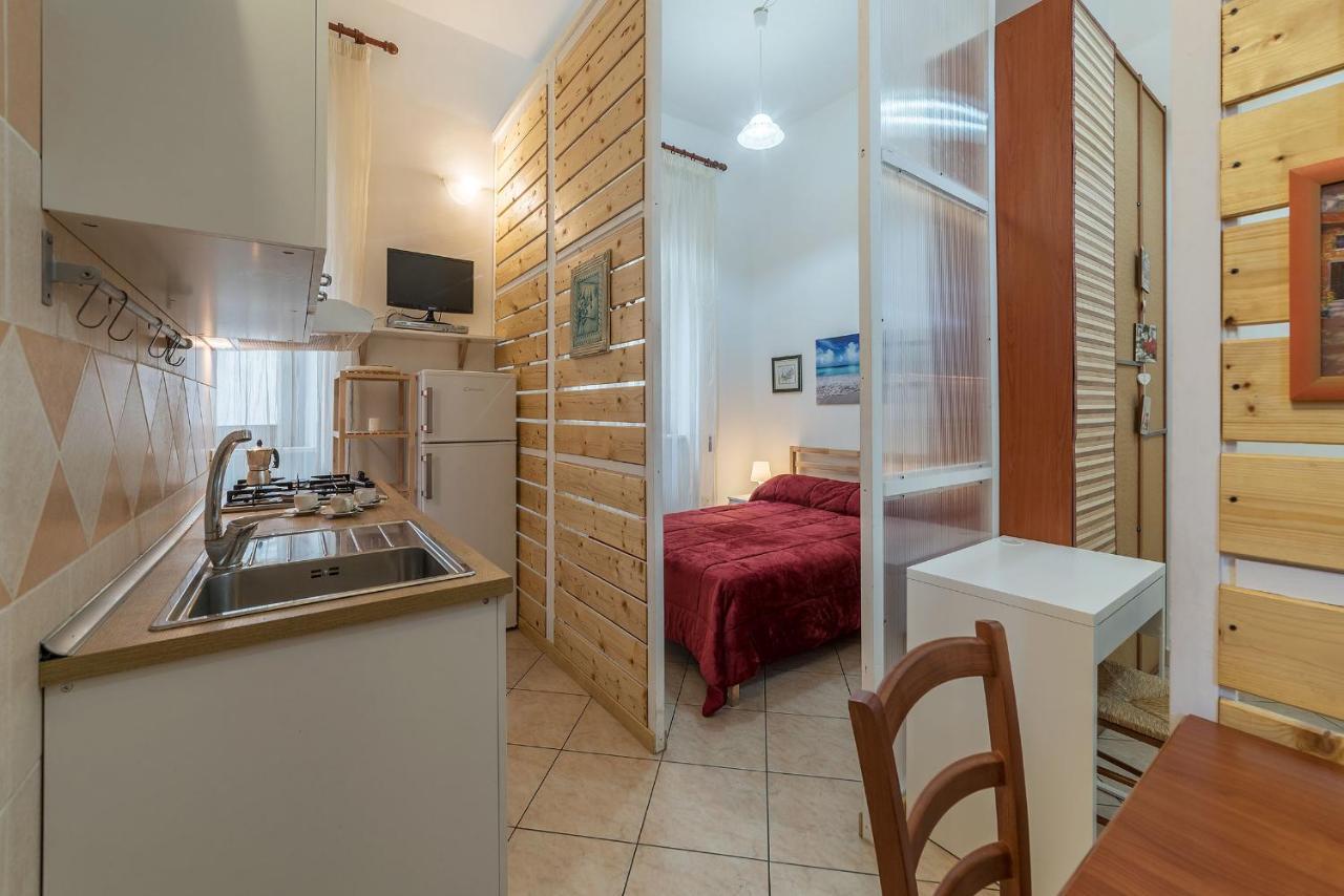 Vittorio Emmanuele & Colosseo Apartment *