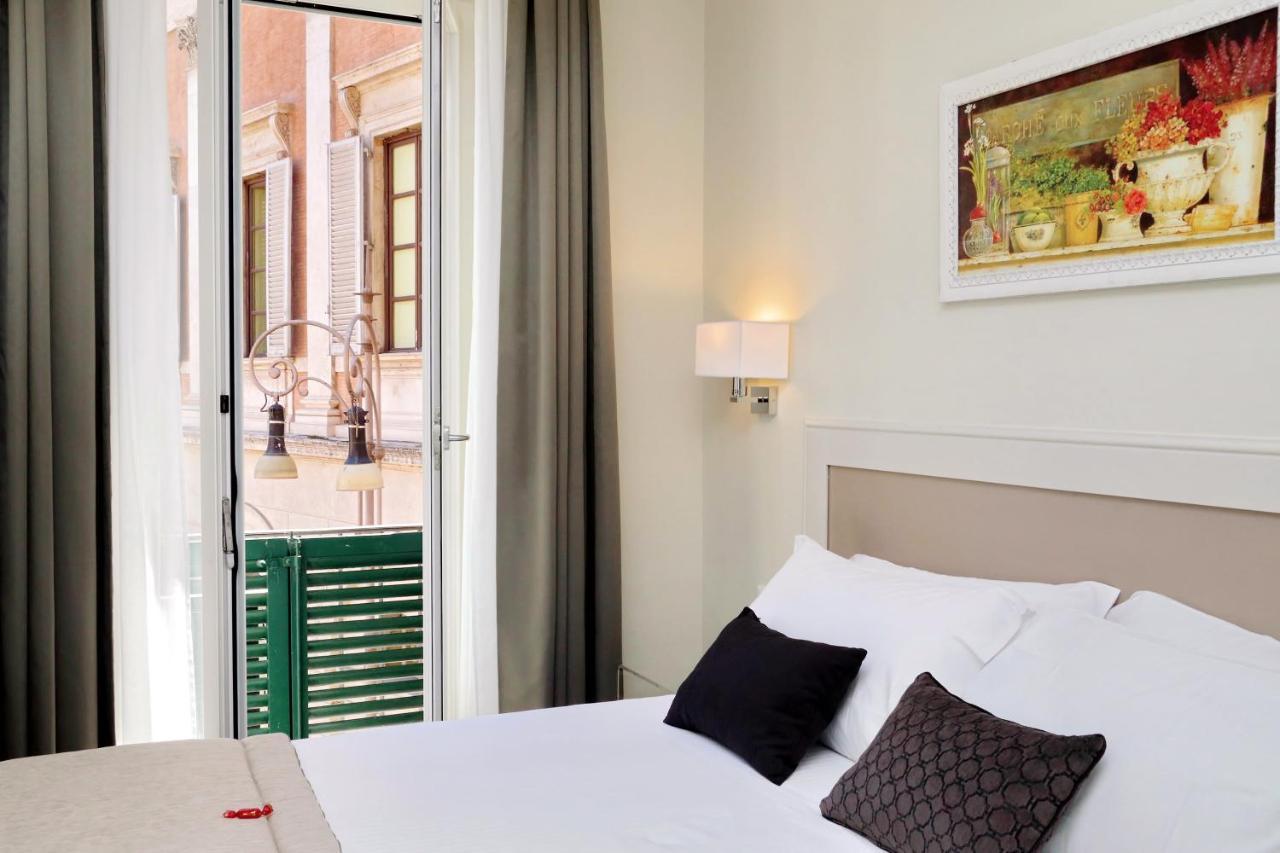 Piazza Venezia Grand Bed & Breakfast