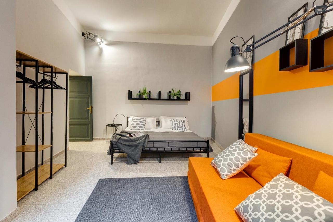 Tridente Apartment *