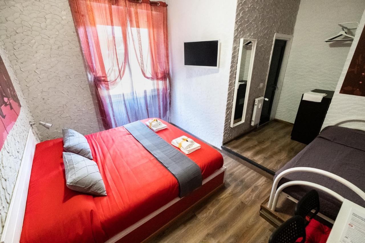 Cineroma Bed & Breakfast Rome