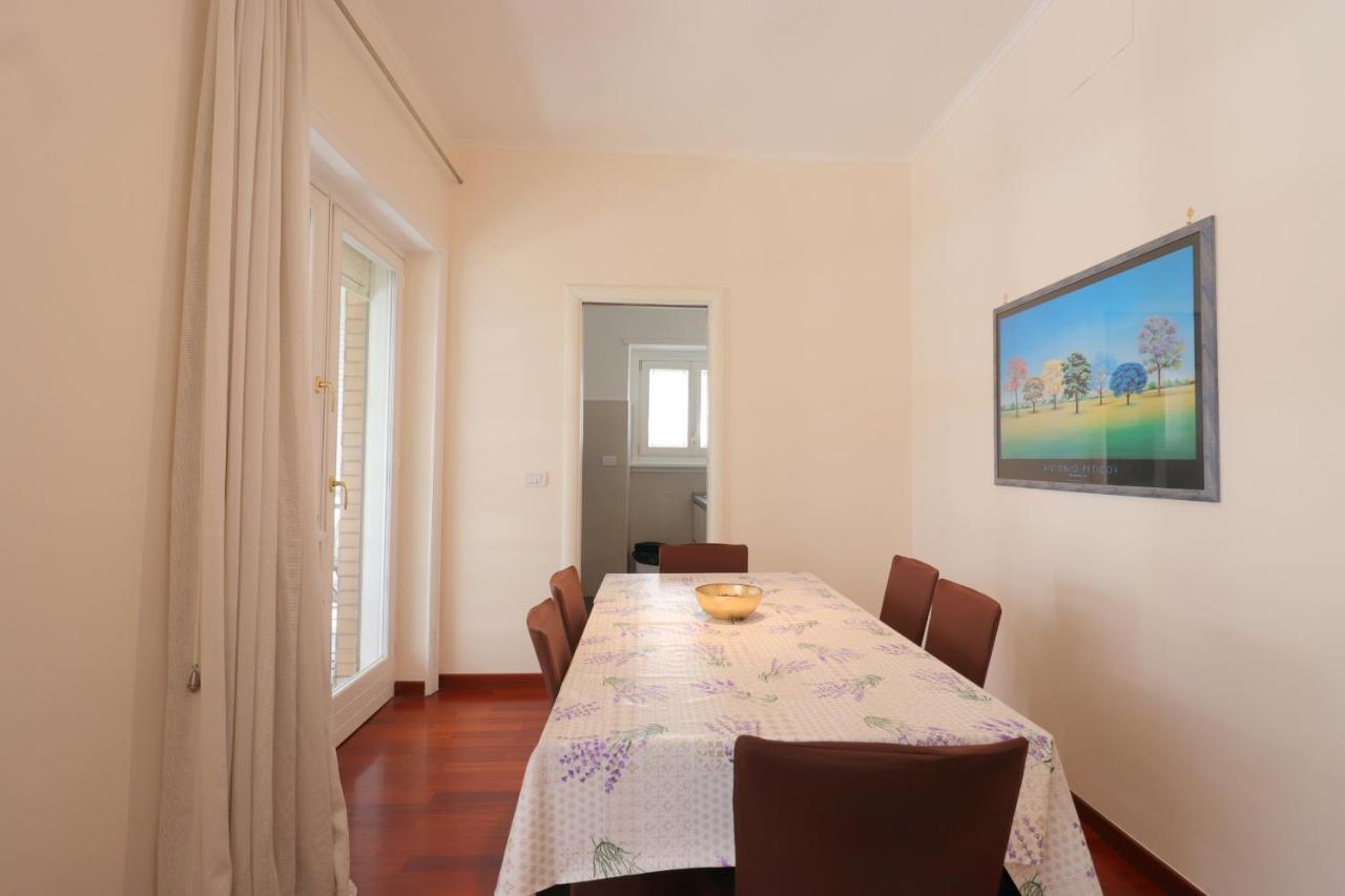 St Peter New And Lightsome With Balcony Apartment *