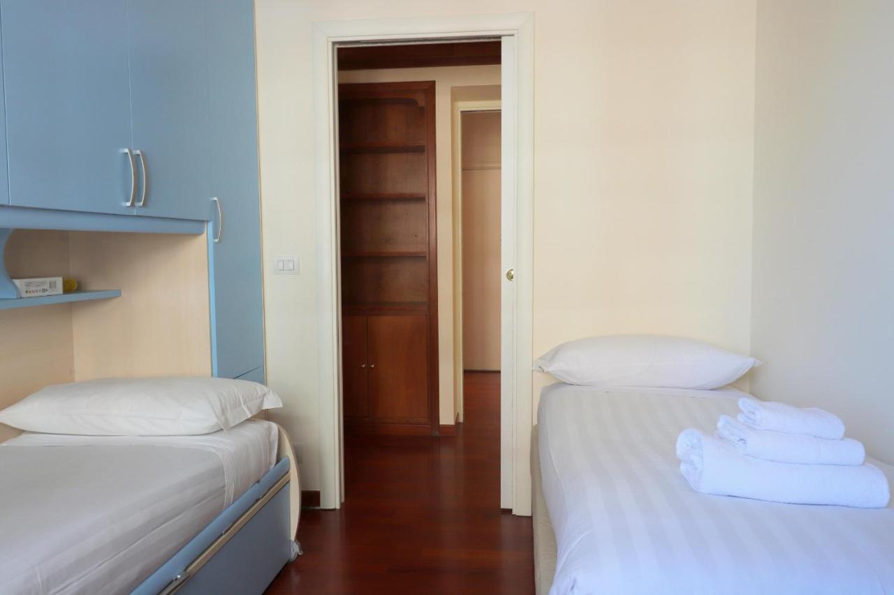 St Peter New And Lightsome With Balcony Apartment *