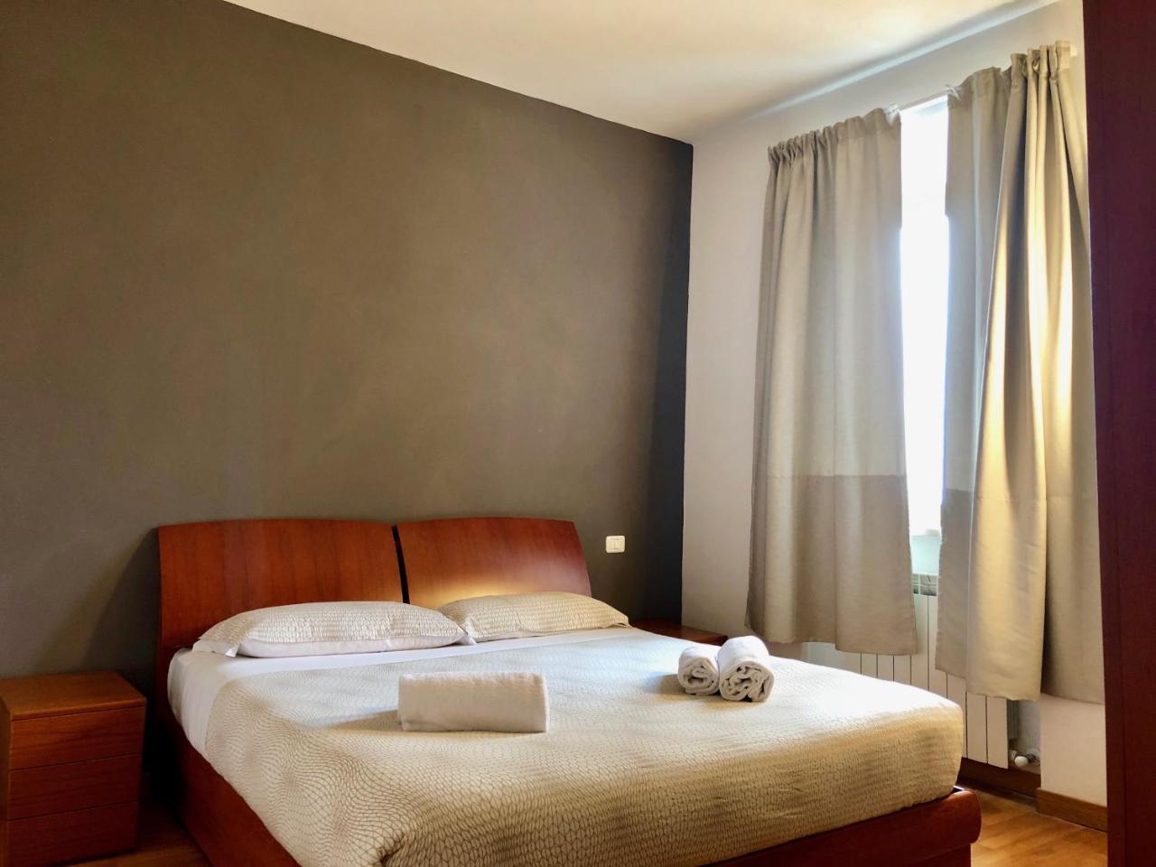 Candia Bright Vatican * Roma