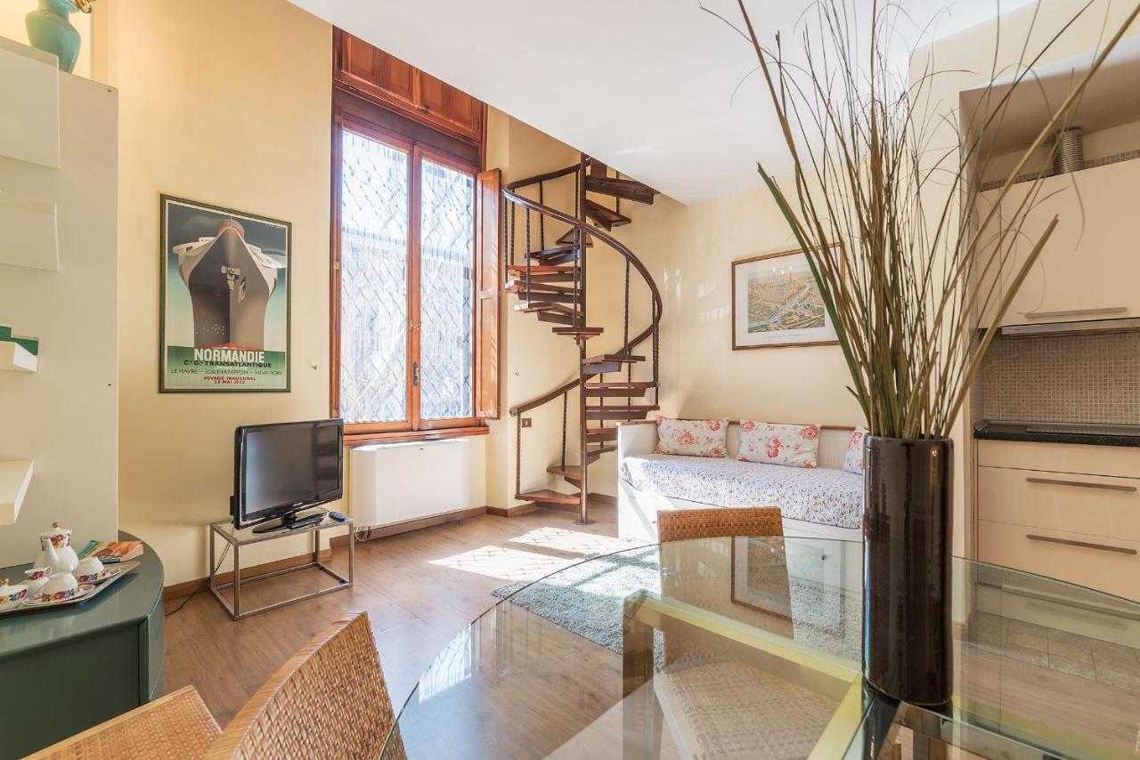 Marignoli Charming Flat * Rome