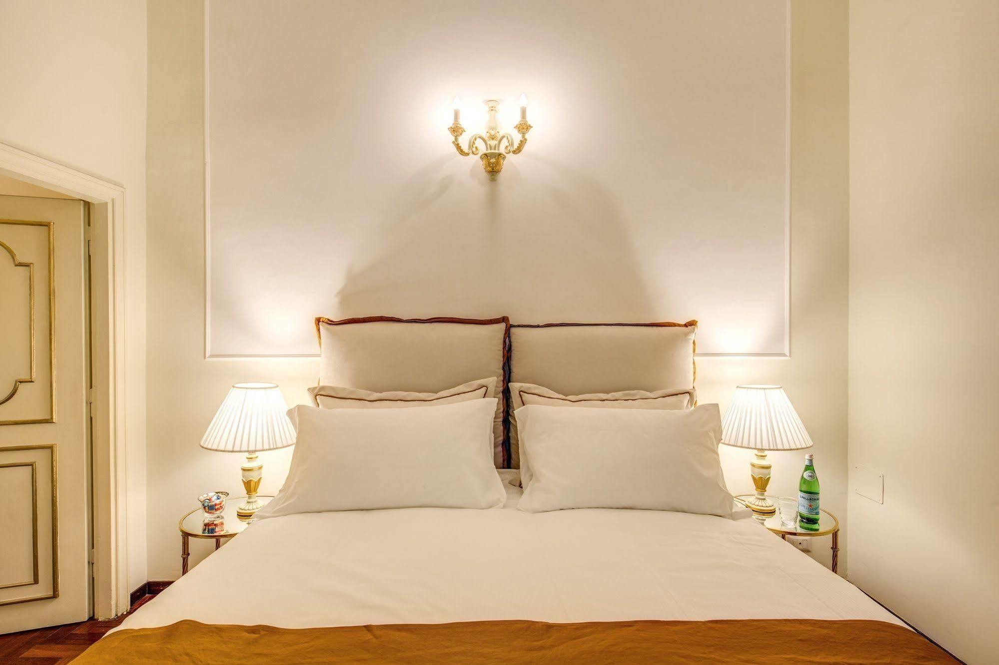 Pantheonview - Luxury 2* Rome