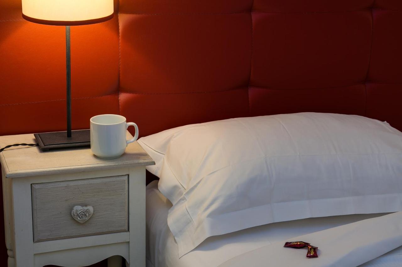 Zefiro Home Bed & Breakfast 3*