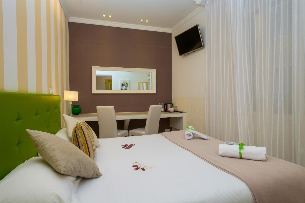 Zefiro Home Rome