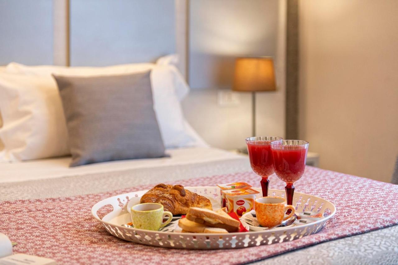 Five Guest house Rome