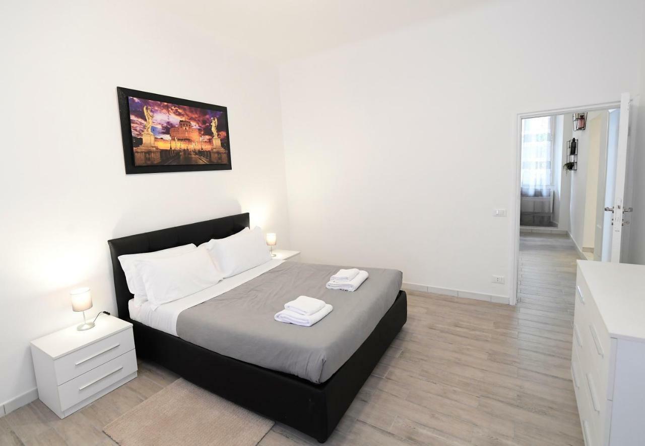 Easy Holidays - Colosseo Apartment Rome