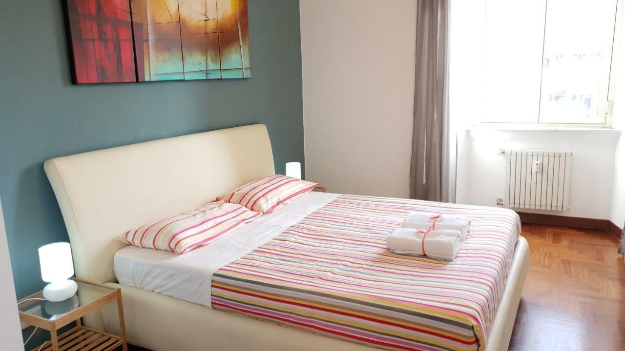 Aparts Apartment