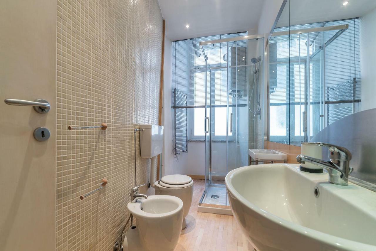 San Giovanni & Colosseo Roomy Flat Apartment Rome