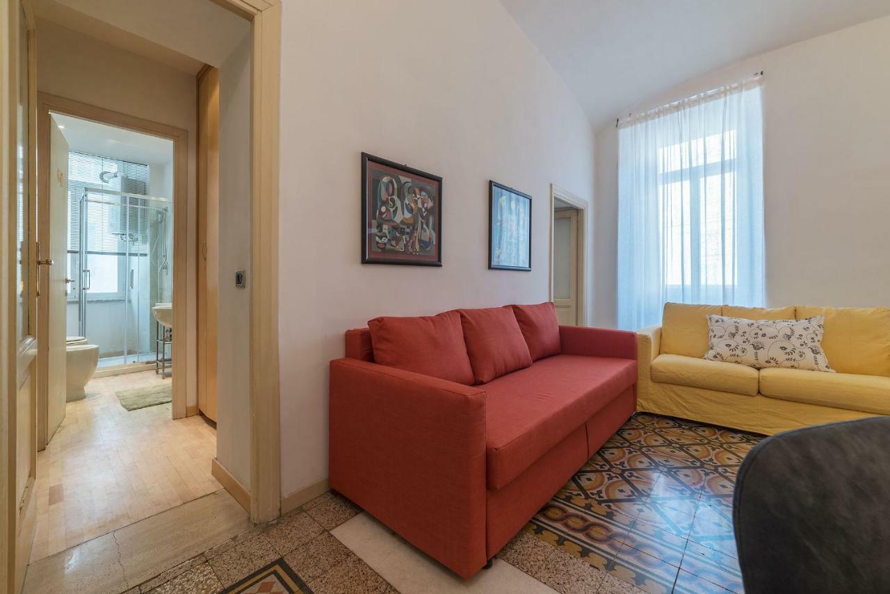 San Giovanni & Colosseo Roomy Flat Rome