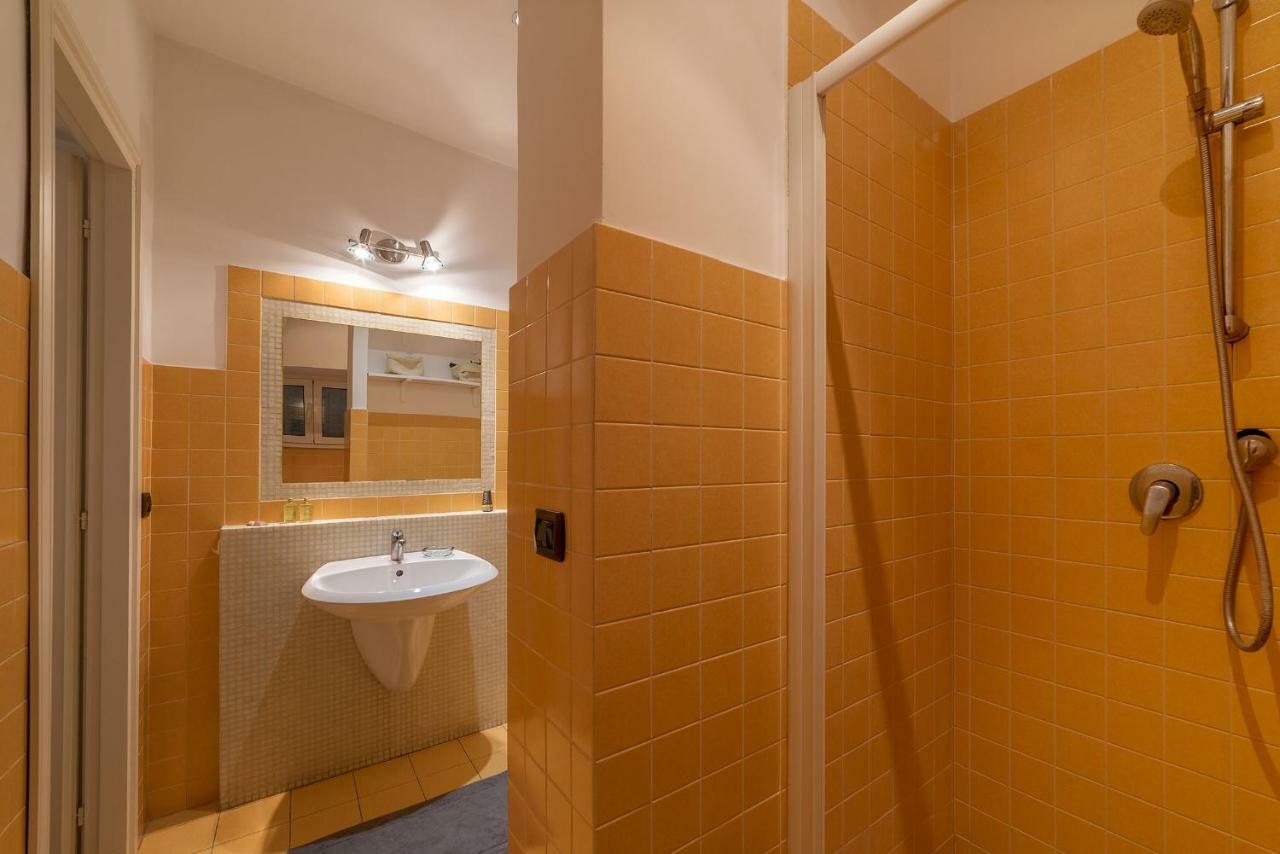 Colosseo & San Clemente Cozy Flat