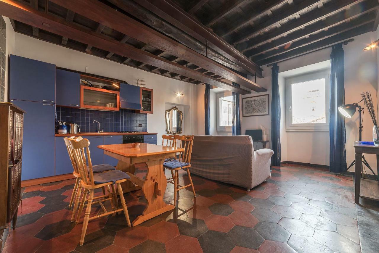 Colosseo & San Clemente Cozy Flat Apartment Rome