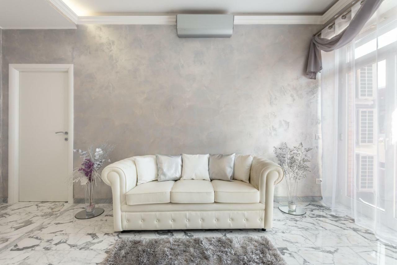 Luxury 2* Rome