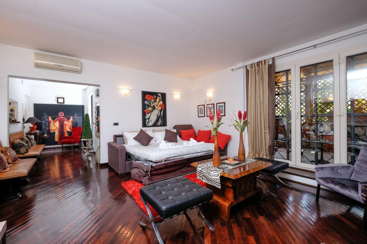 Amazing Penthouse With Terrace By Caracalla Apartment