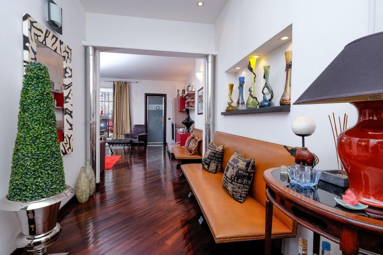 Amazing Penthouse With Terrace By Caracalla * Rome