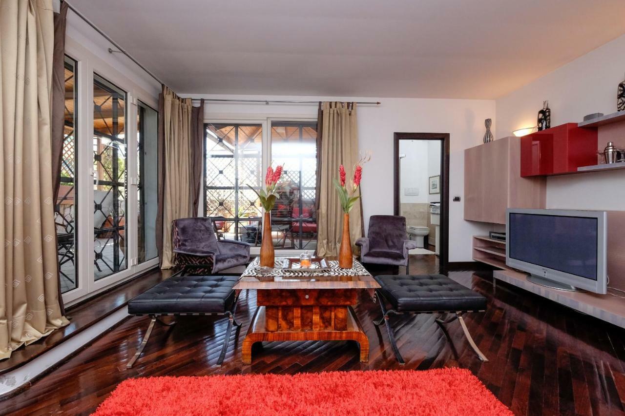 Apartment Amazing Penthouse With Terrace By Caracalla