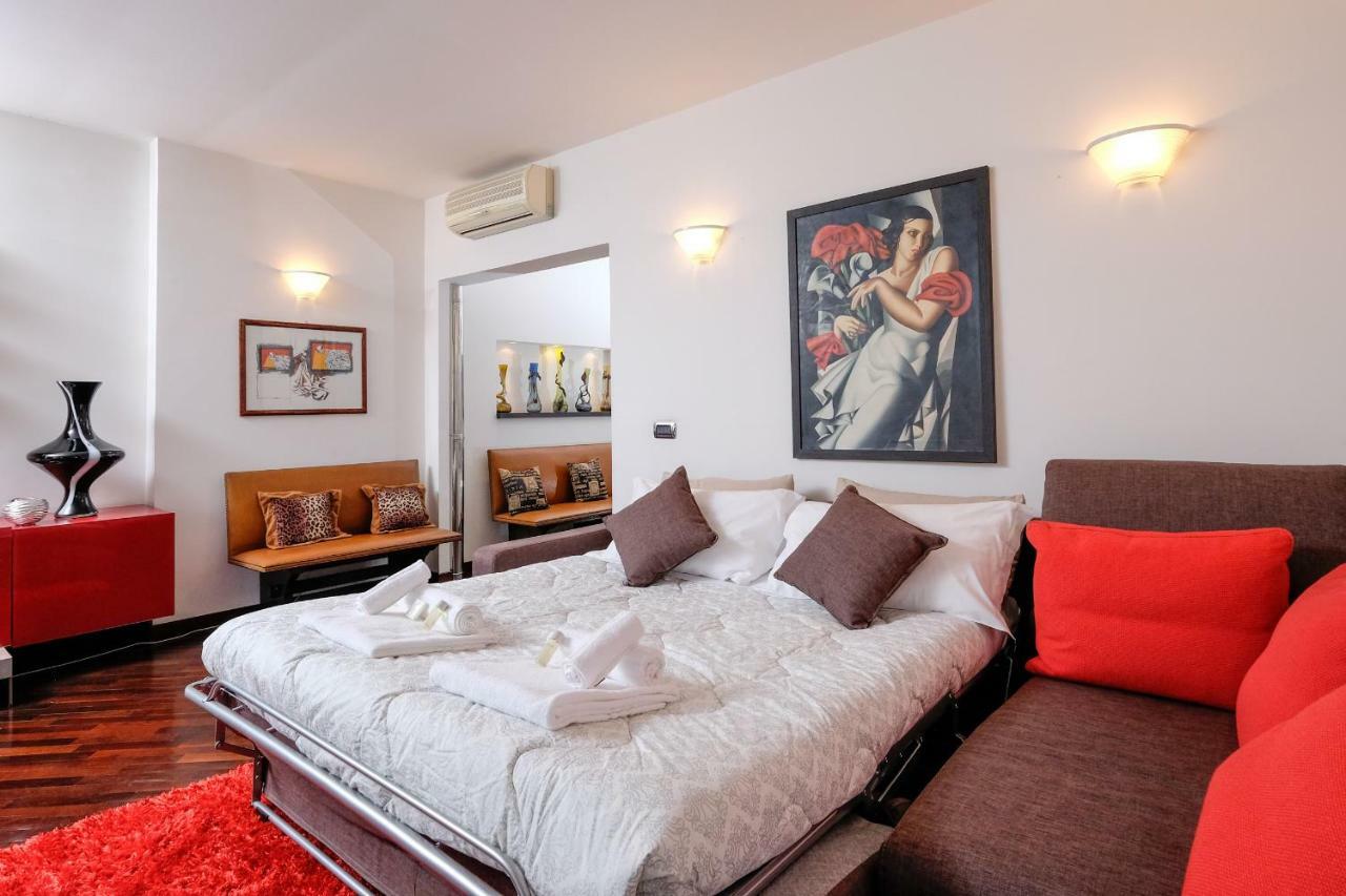 Amazing Penthouse With Terrace By Caracalla Apartment