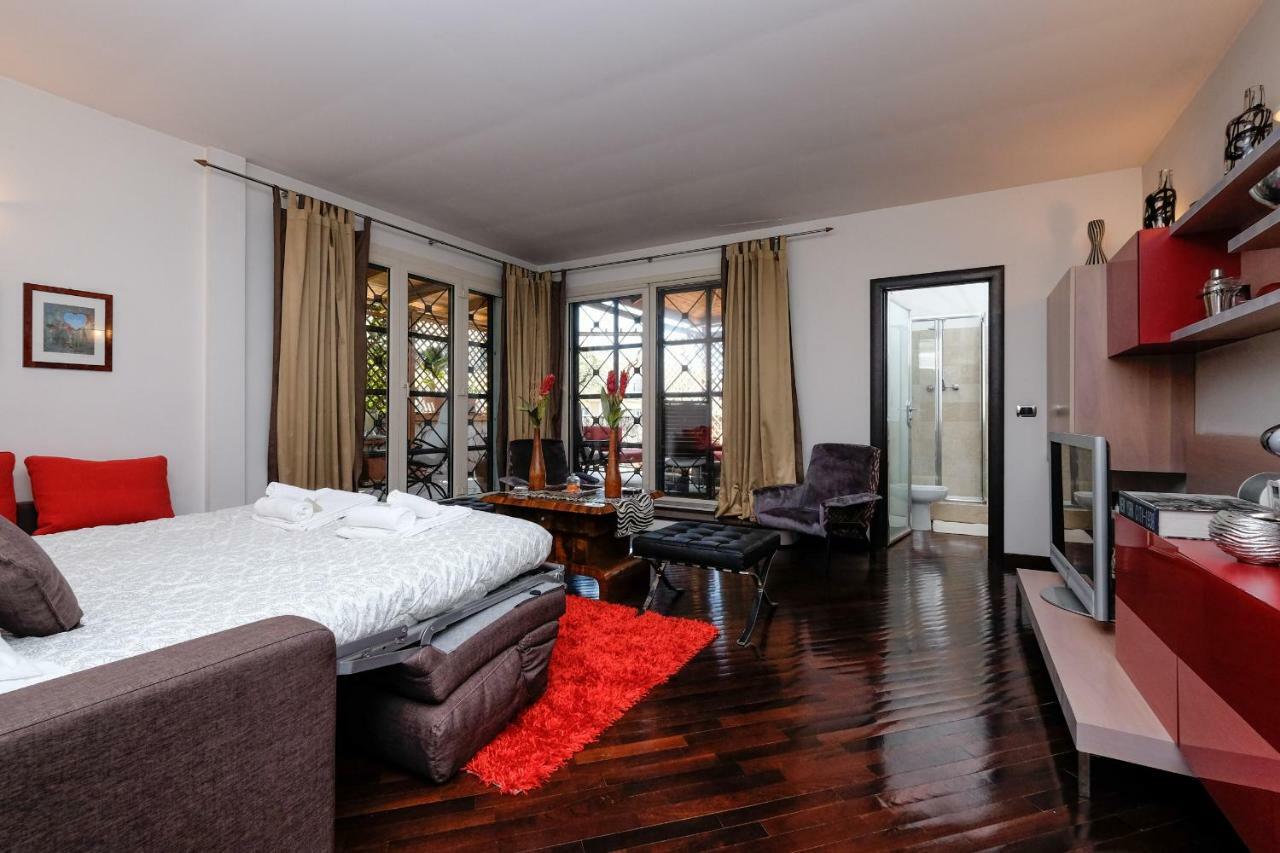 Amazing Penthouse With Terrace By Caracalla Apartment *