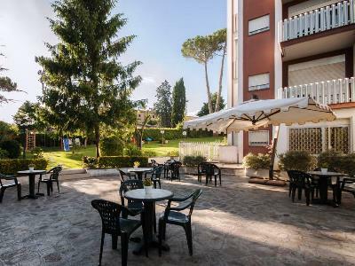 Hotel Park Dei Massimi 4*