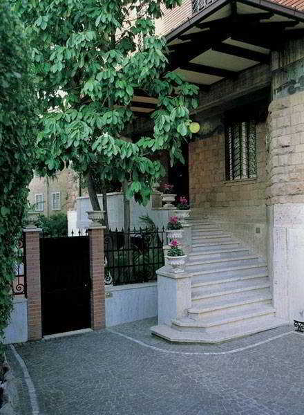 Oriani Bed & Breakfast 3*