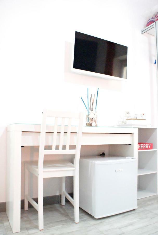 Like Family House Bed & Breakfast 3*
