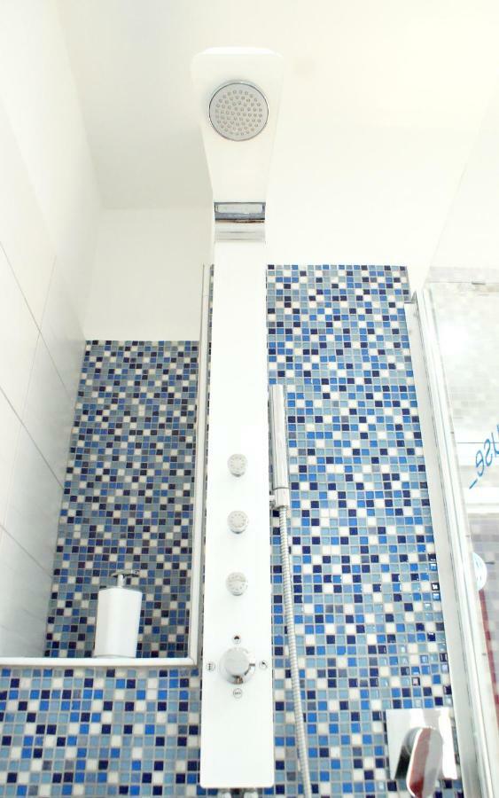 Like Family House 3*