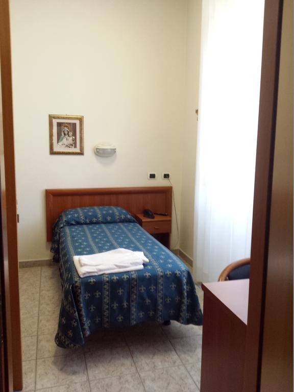 Guest house Maria Rosa Molas - Casa Per Ferie