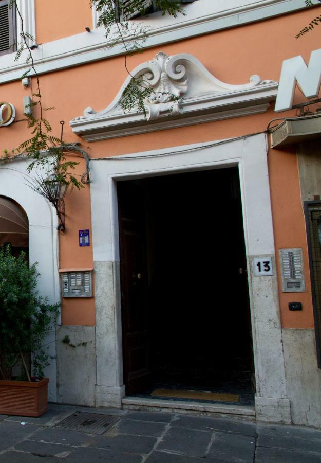 Gaudi Guest house 3*