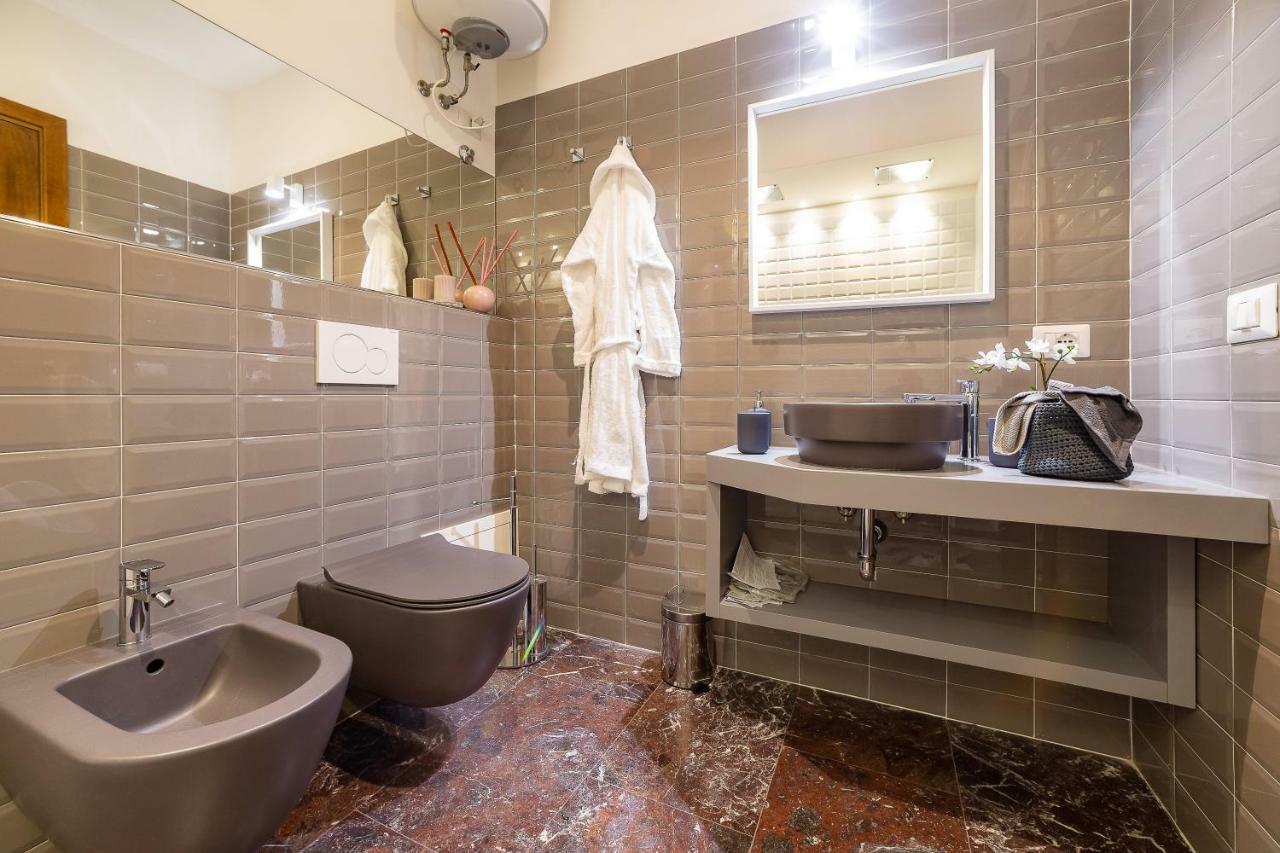 Lombardia40 Luxury Guest house Rome