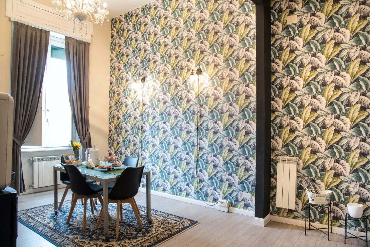 Lumiere Bed & Breakfast 2*