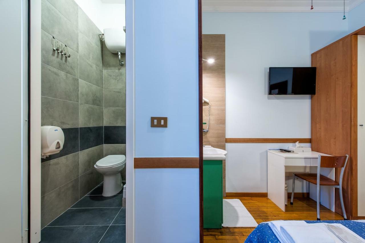 Alessandro A San Pietro Bed Guest house