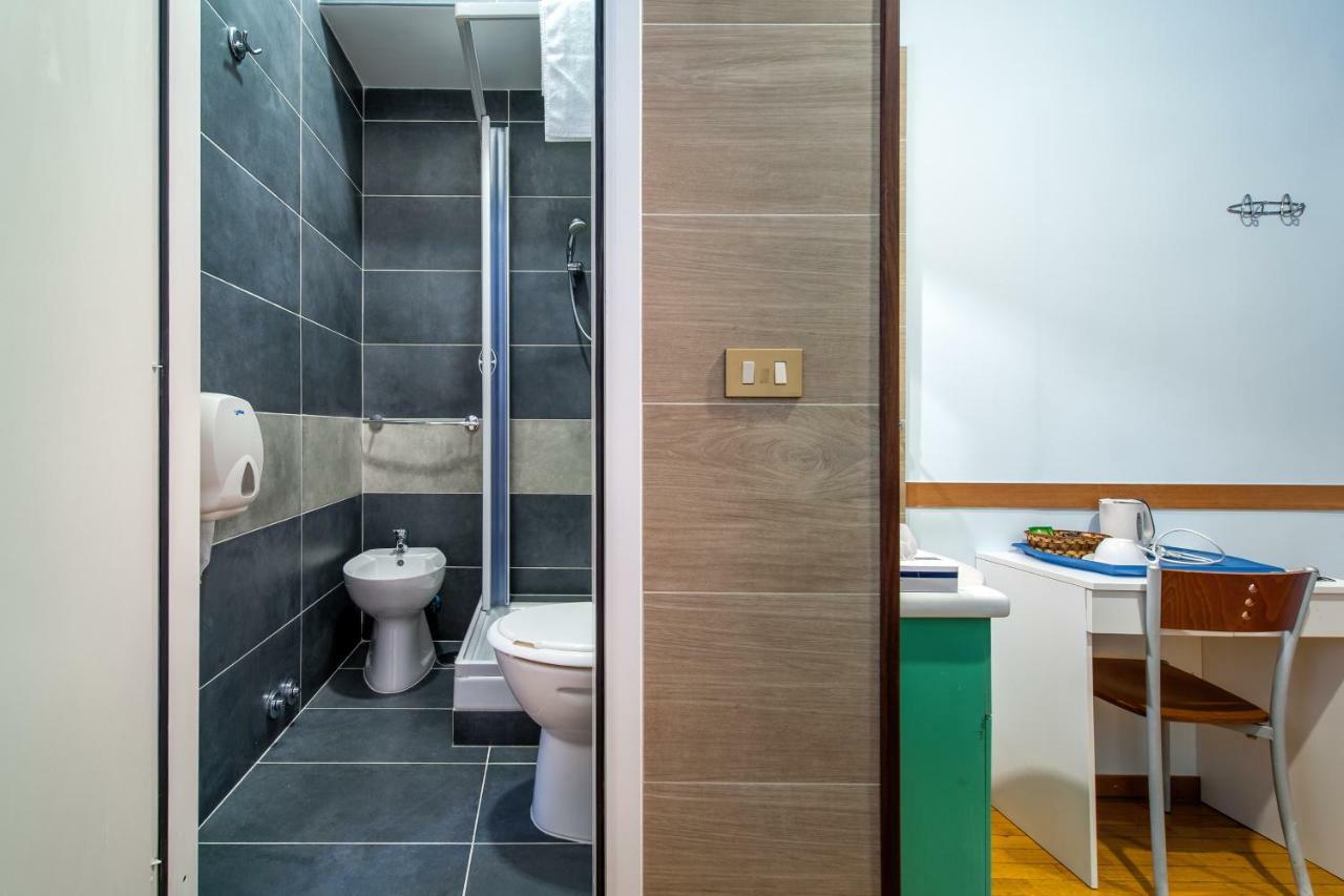 Alessandro A San Pietro Bed Guest house