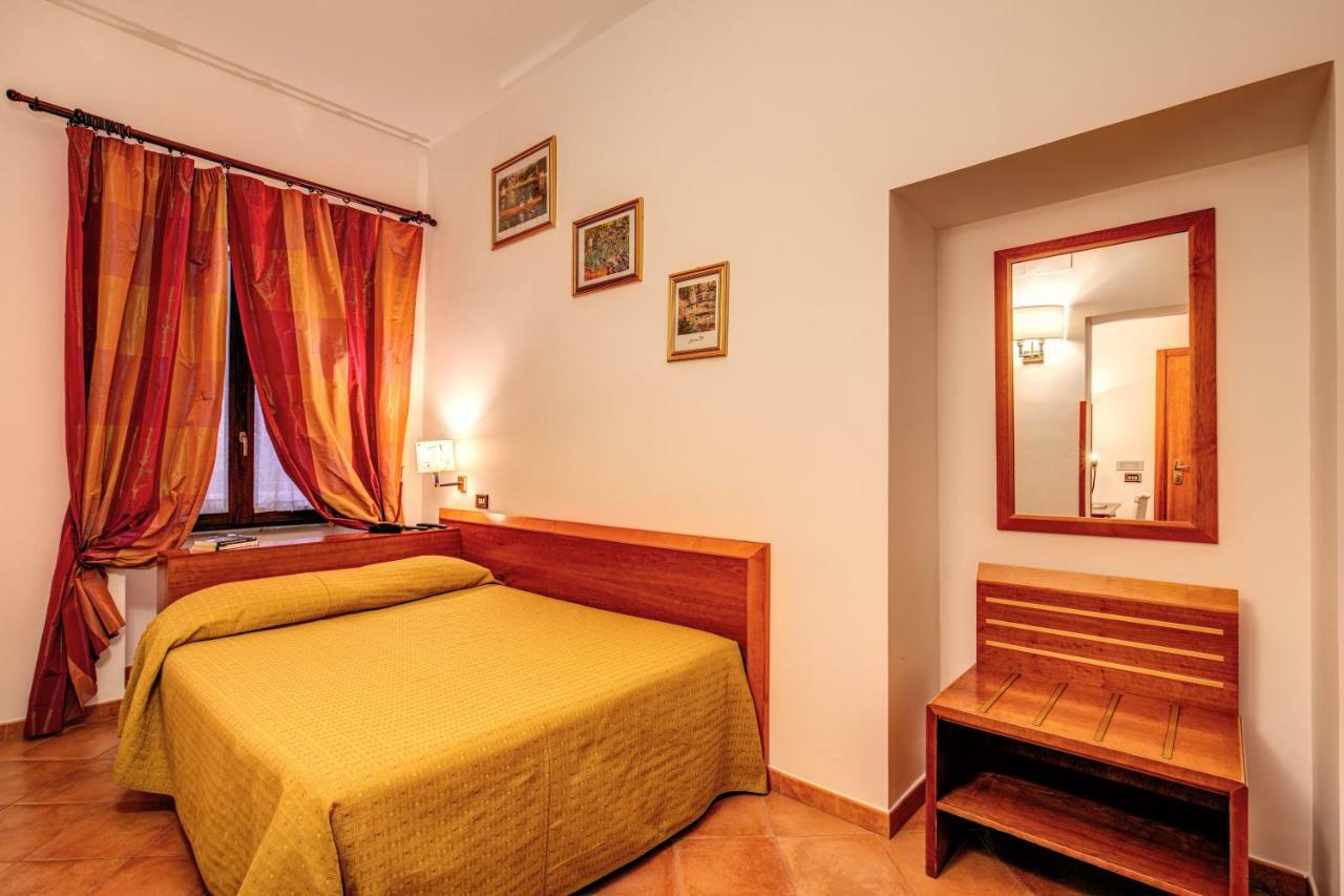 Gea Di Vulcano Rome