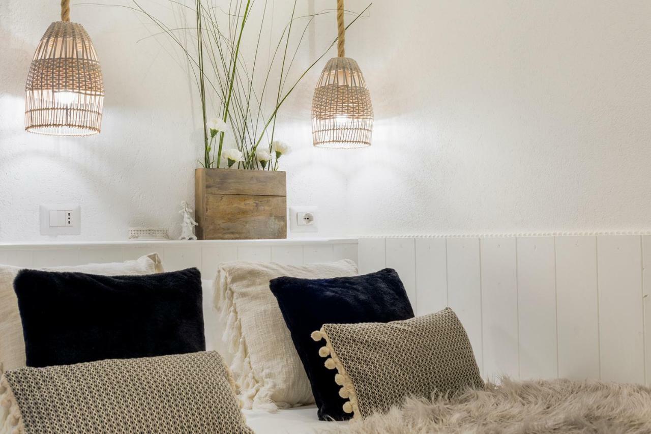 Trastevere Gem Cozy Light-filled Retreat Rome