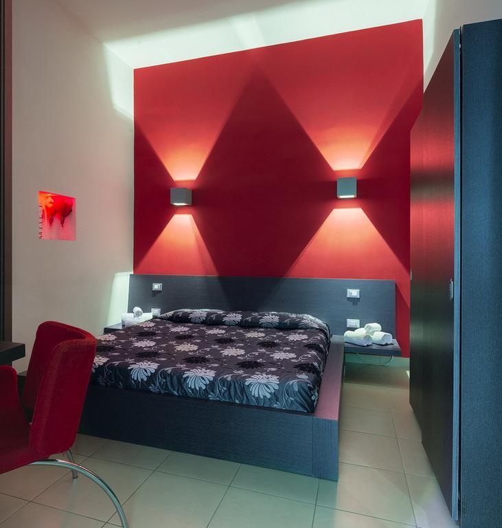 Chroma 3* Rome