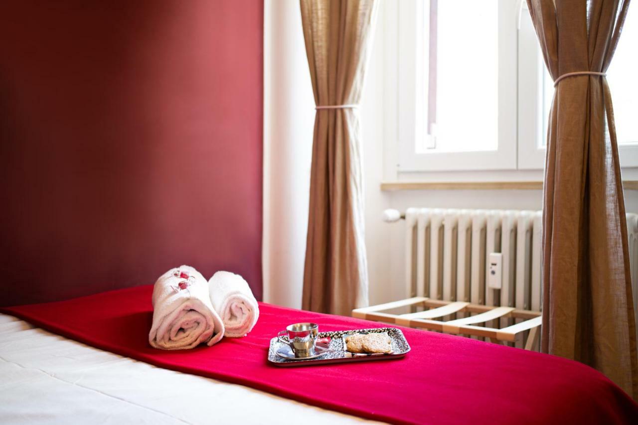 Guest house Lombardia40 Luxury 2*