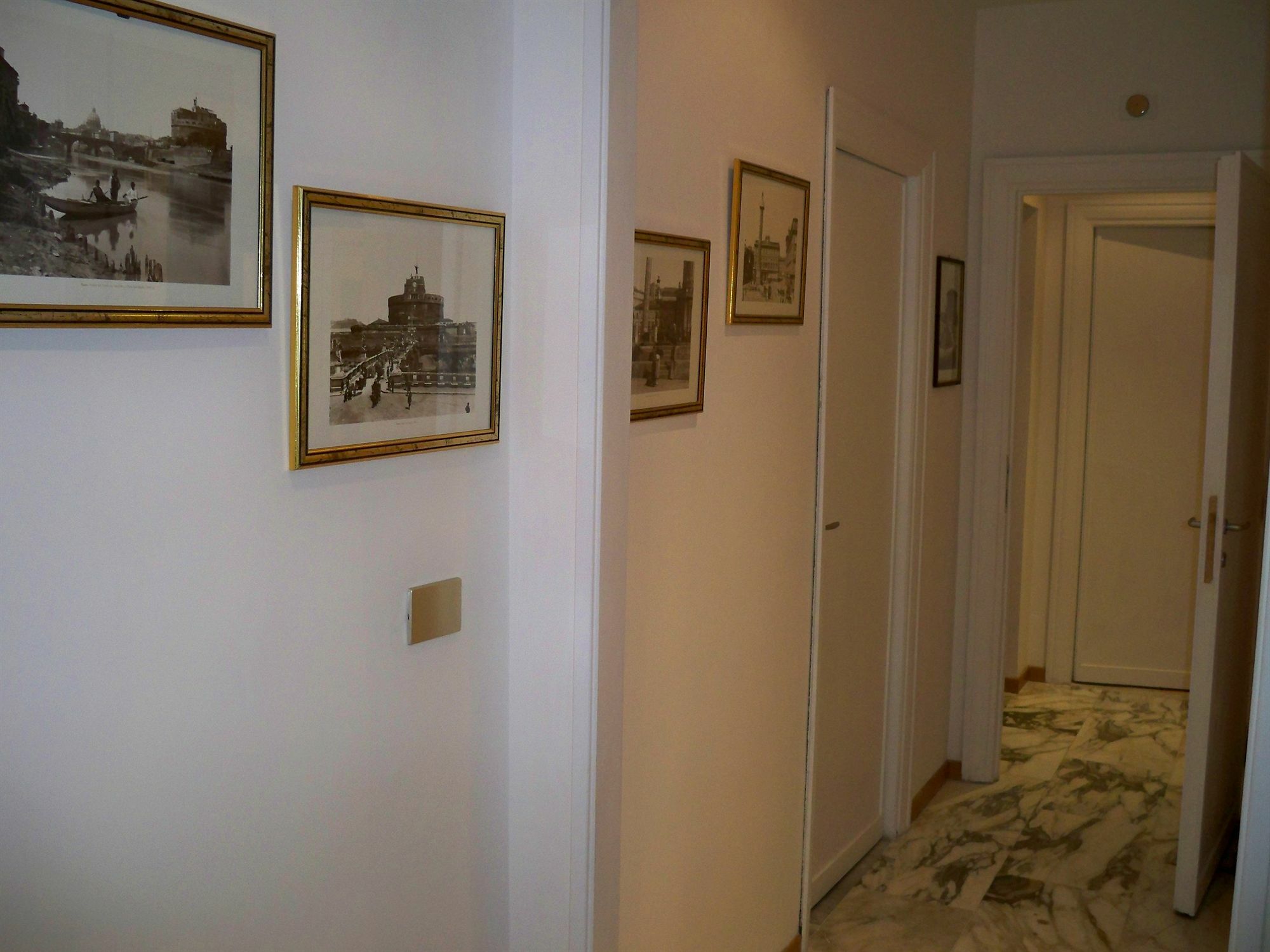 Aurelia 429 Fine Town House Affittacamere 2*