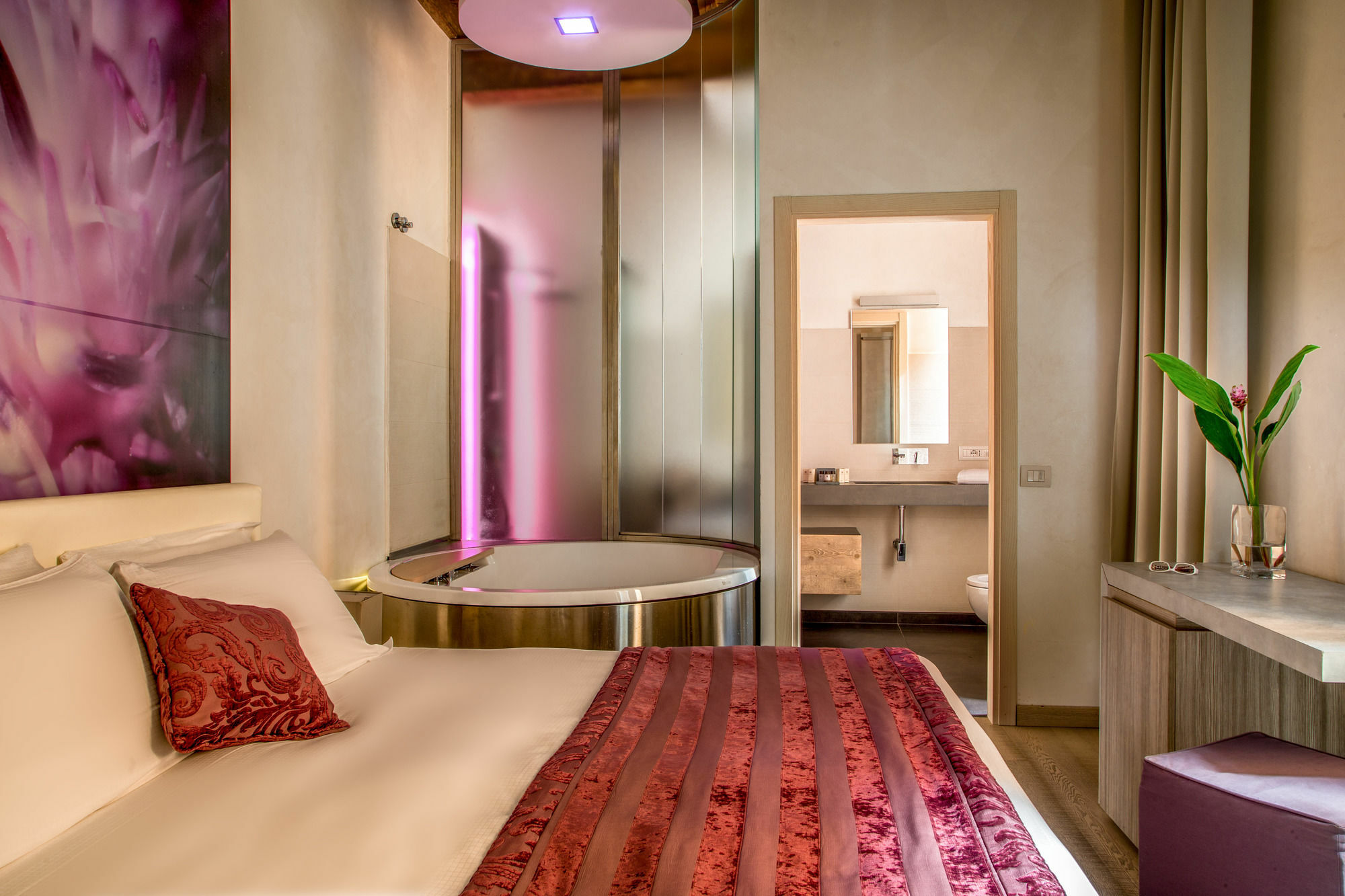 My Secret Condotti Guest house