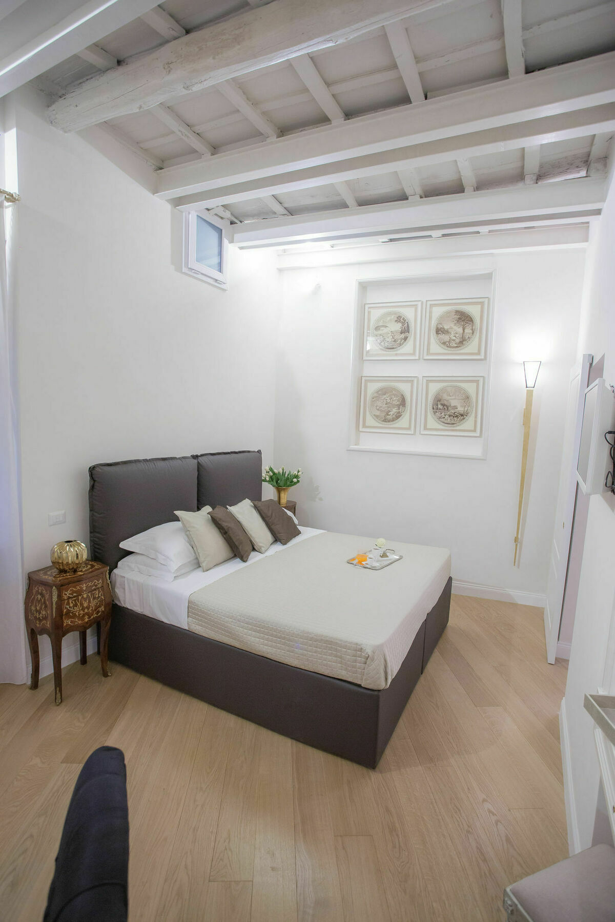 Starhome Pantheon 3*