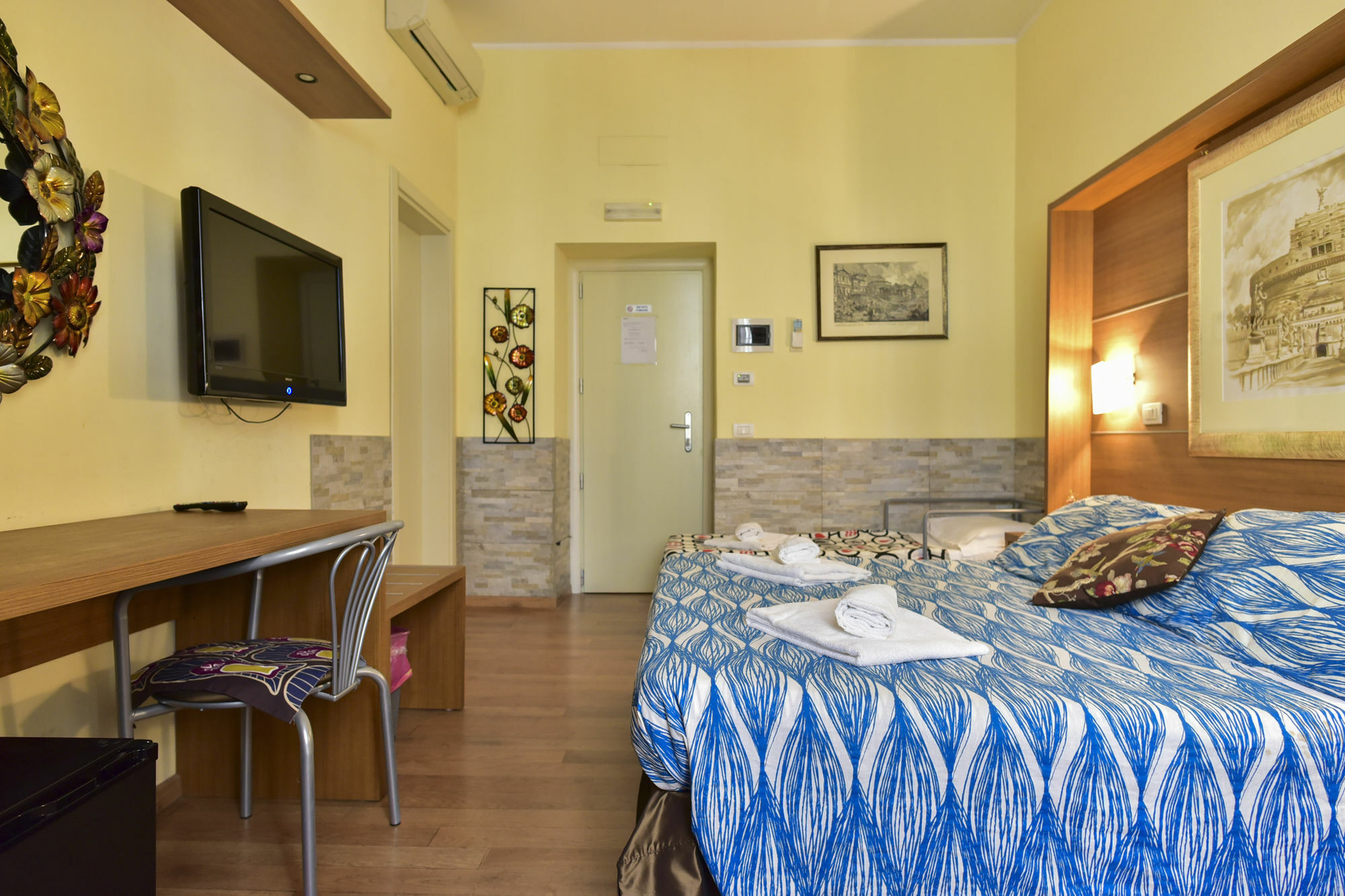 Relax Rome