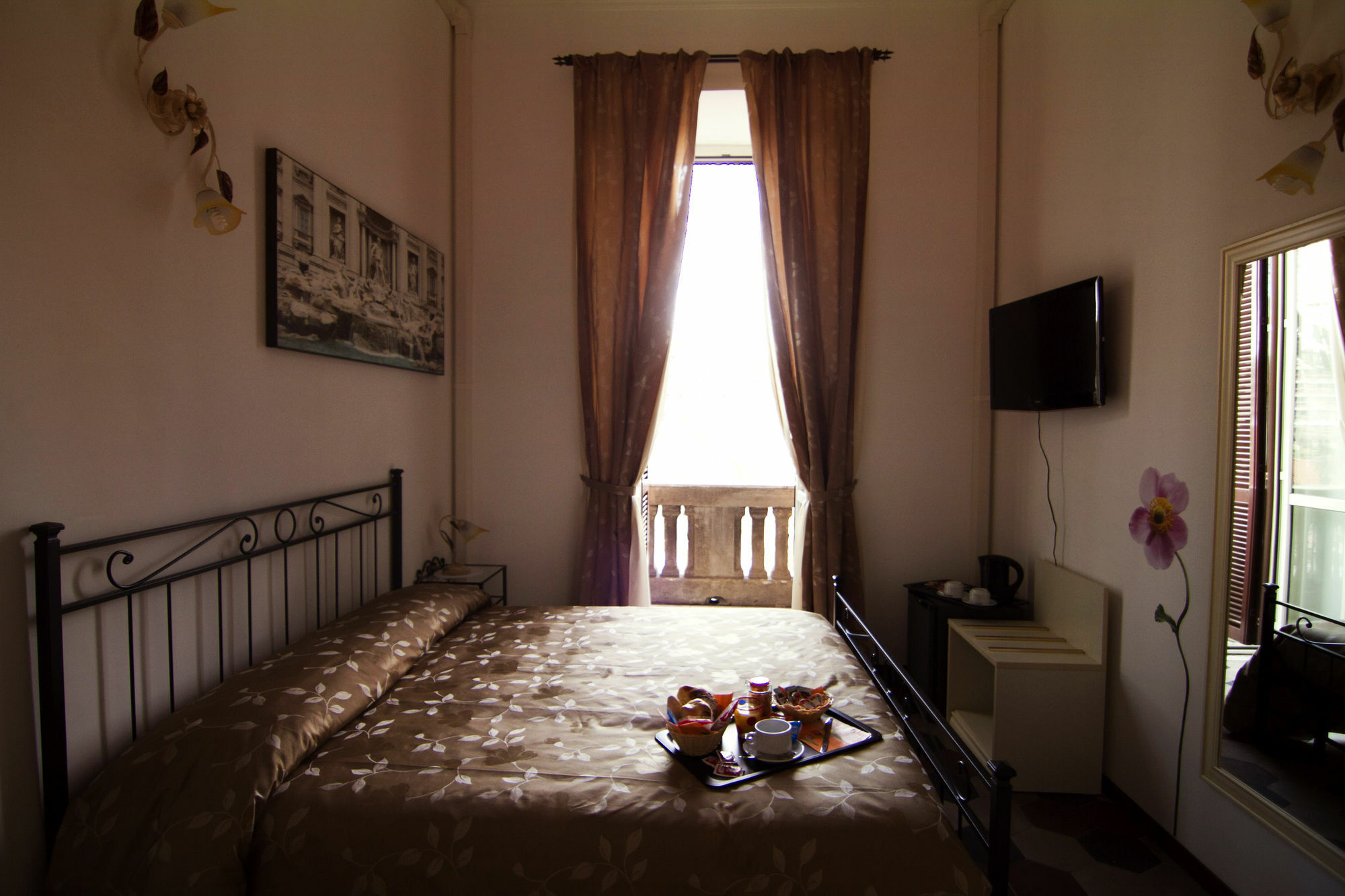 Al 138 Town House 3*