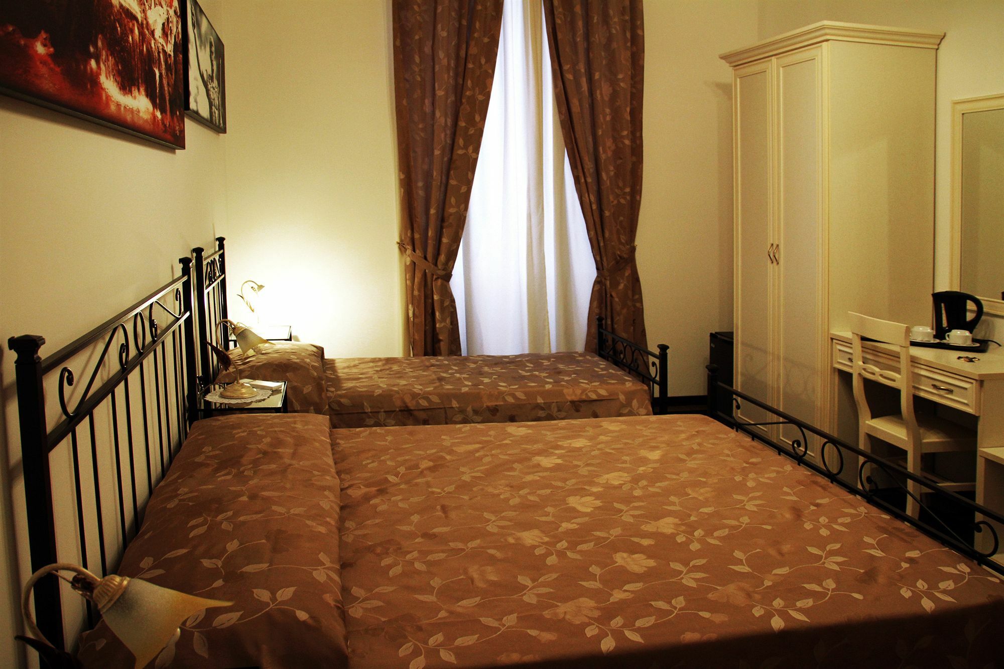 Al 138 Town House Guest house 3*
