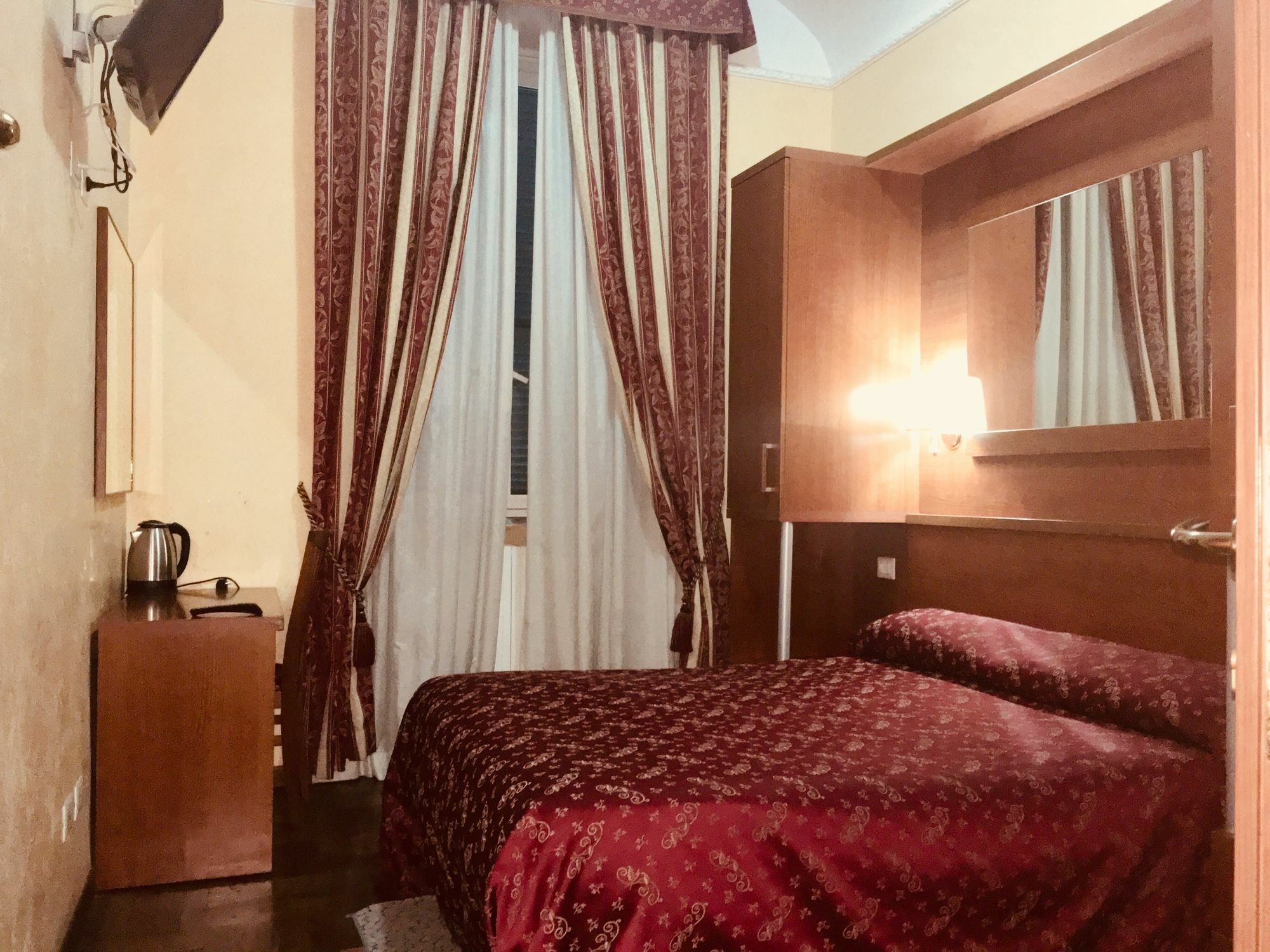 Location In 2* Rome