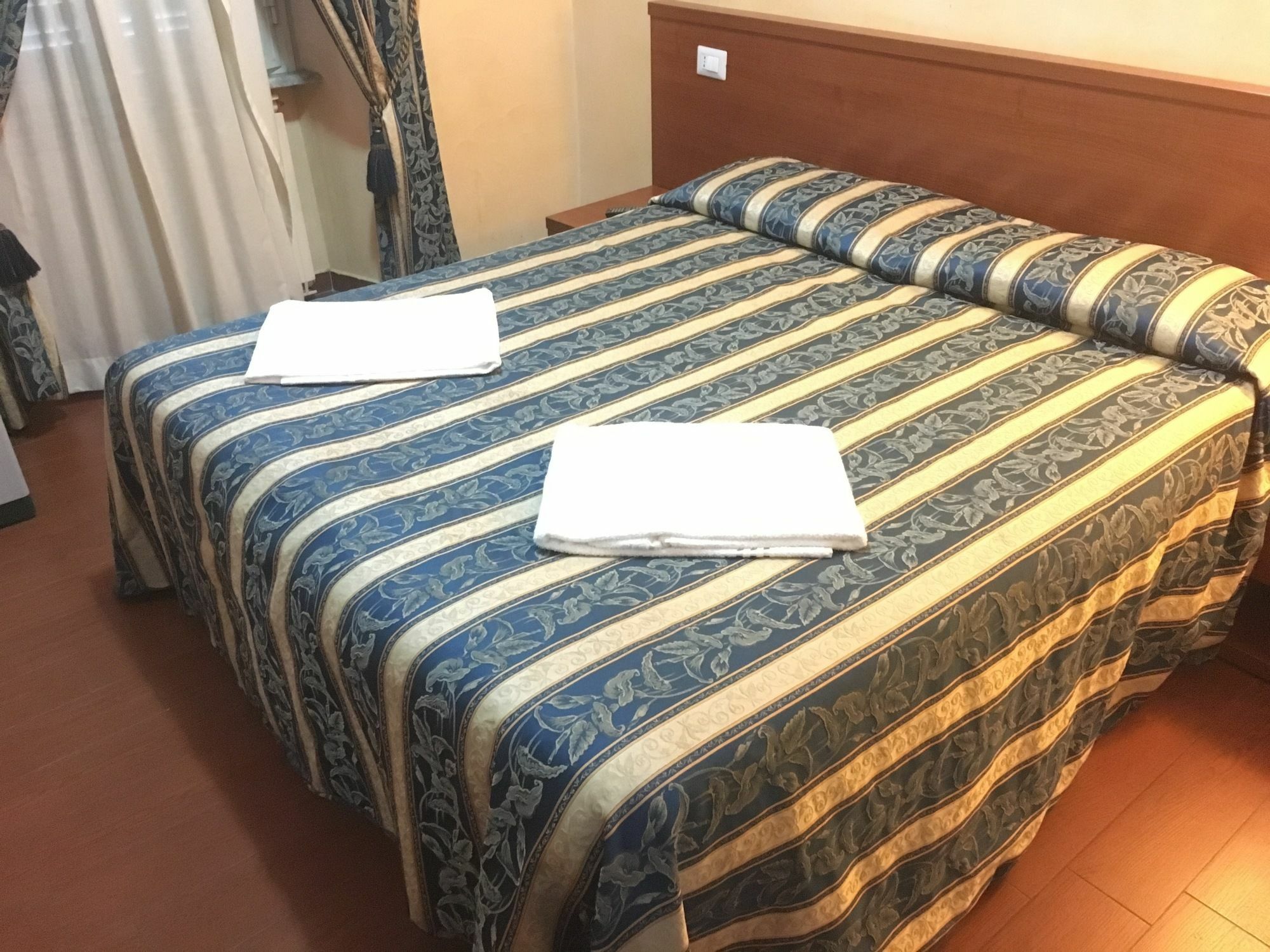 Location In Guest house 2*
